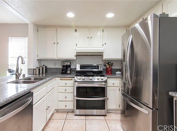 4th image of 23123 Yvette Ln