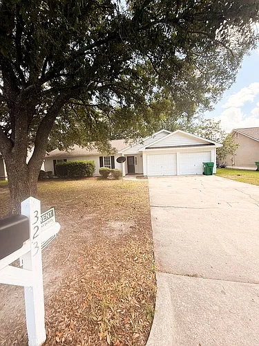 323 Jennifer Cir Photo 1