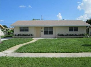 4816 Pineaire Ln, West Palm Beach, FL 33417