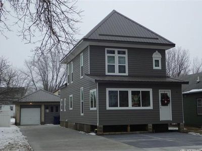 206 S Marshall St, Rock Rapids, IA, 51246