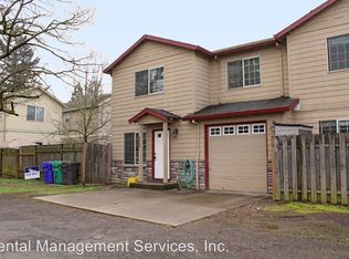 9230 NE Oregon St, Portland, OR 97220