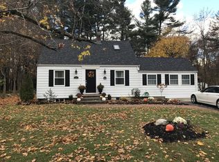 19 Alderbrook Rd, Andover, MA 01810