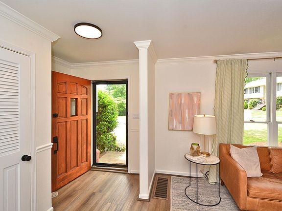 2nd image of 2304 Grantland Pl