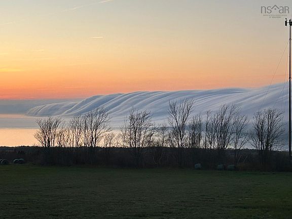 2nd image of 283 Port Lorne Rd