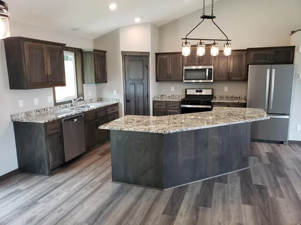 13054 11th Ave S, Zimmerman, MN 55398
