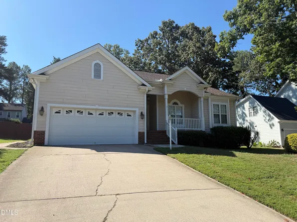 4112 Breadfruit Ct, Raleigh, NC 27616