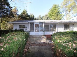 N3391 Narcissus Rd, Lake Geneva, WI 53147