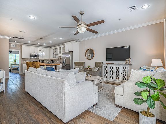 5th image of 257 Driftwood Rd #1