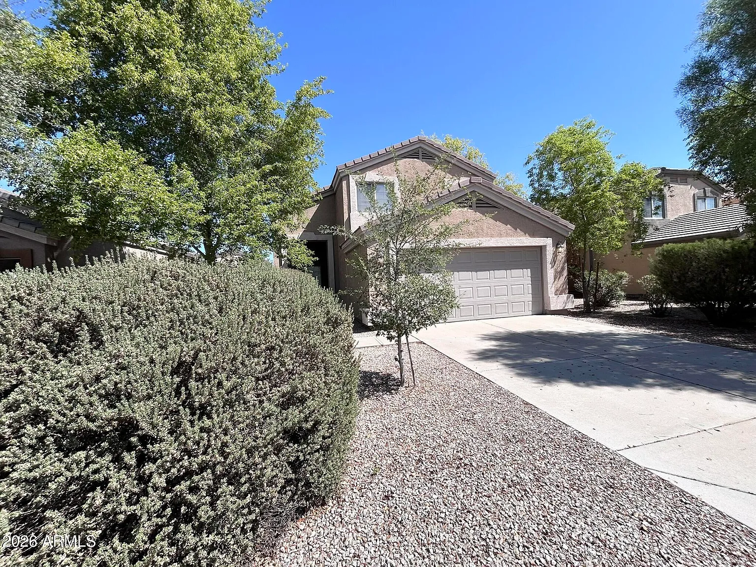 4 bed, 3.0 bath, 2439 sqft, $1,950 — Photo 3