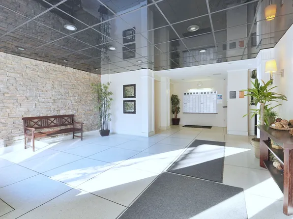 2711 Avenue X image 36 of 39