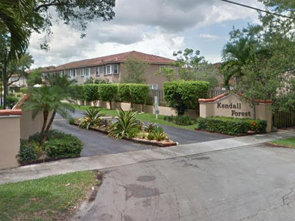 2nd image of 11830 SW 80th St