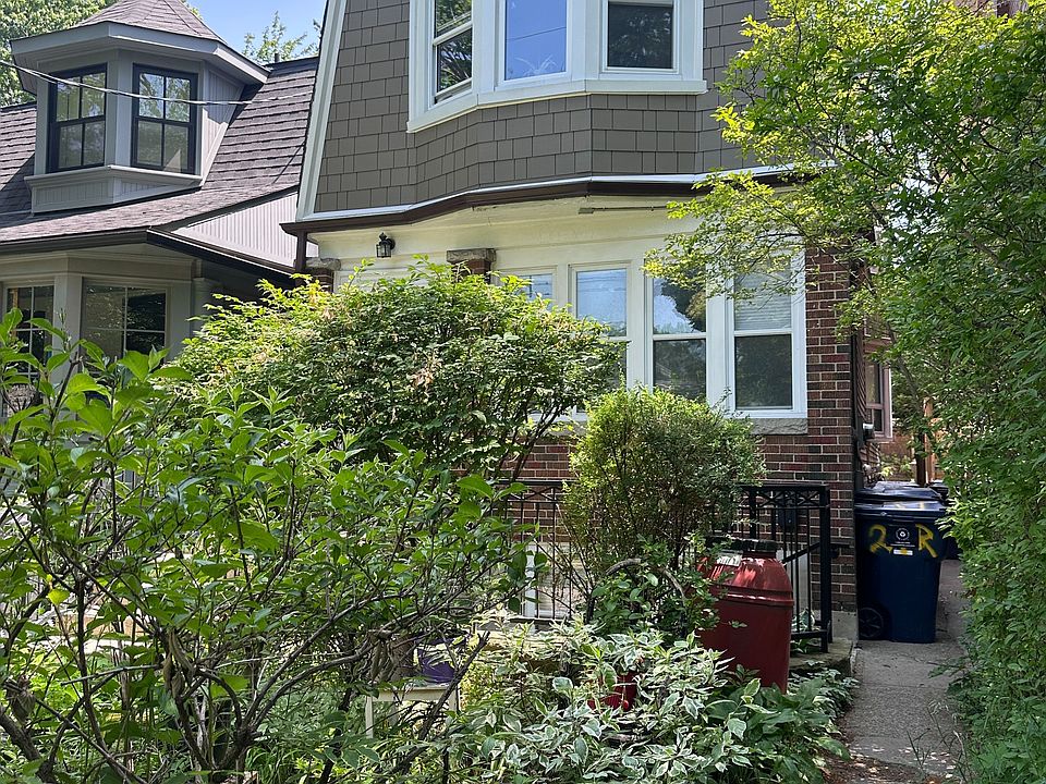 1st image of 27 Rossmore Rd W