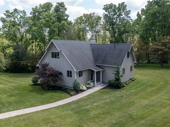 7006 Adams Rd, Livonia, NY 14487