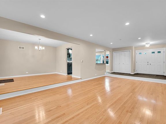 5th image of 2309 Malik Ct