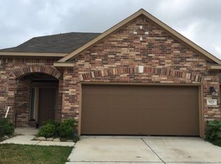 9223 Fuqua Breeze Dr, Houston, TX 77075