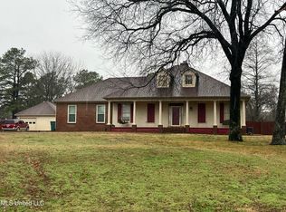 7765 Whitten Point Cv, Olive Branch, MS 38654