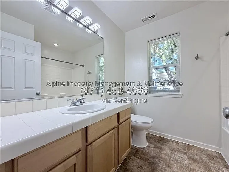 13592 SW Mapleview Ln — Photo 42