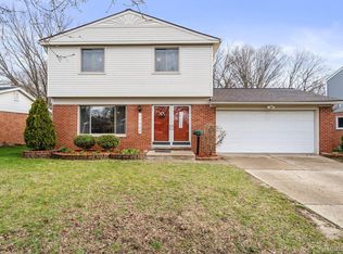 11702 Parkview Dr, Plymouth, MI 48170