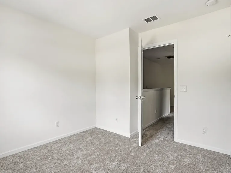 Parlor Dr — Photo 7