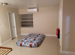 9712 Lewis Rd #B, Thonotosassa, FL 33592