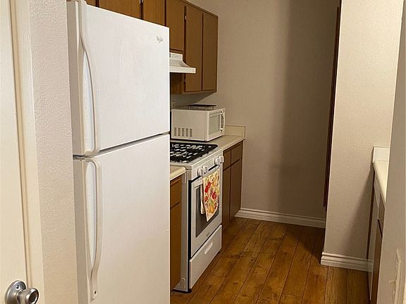 4th image of 2359 Archwood Ln Unit 162