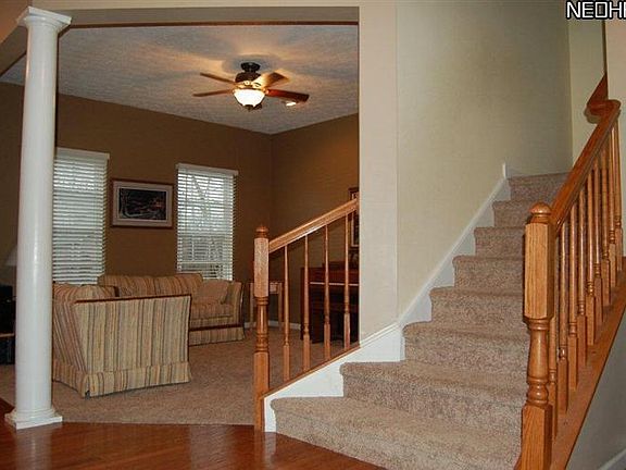 2nd image of 5725 Rosemont Way