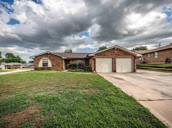 7502 NW Welco Ave, Lawton, OK 73505