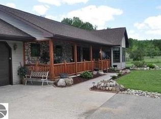 472 S Johnson Rd, Weidman, MI 48893