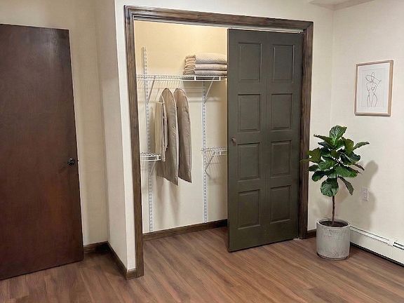 5th image of 312 2nd St #0