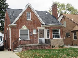 829 N Mildred St, Dearborn, MI 48128