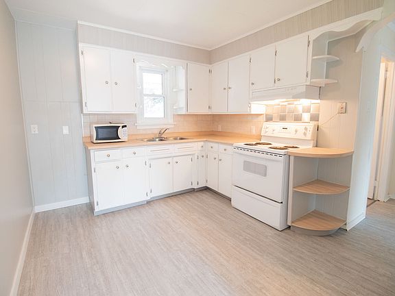 2nd image of 58 Churchill Ave #1