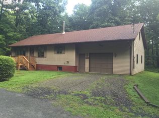 106 Steiner Rd, Tafton, PA 18464
