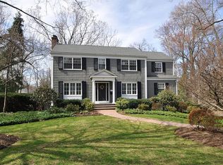 9 Rotary Ln, Summit, NJ 07901