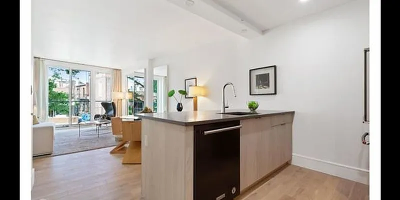 Rented by Compass | media 6