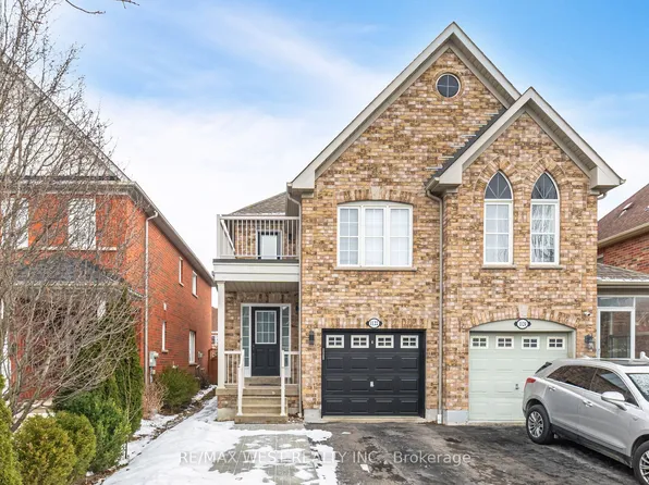 1122 Hickory Hollow Gln #Basement, Mississauga, ON L5W 1Z8