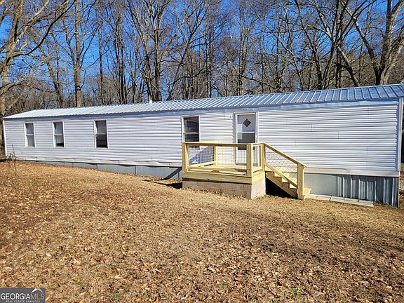 4th image of 142 Silver Cir