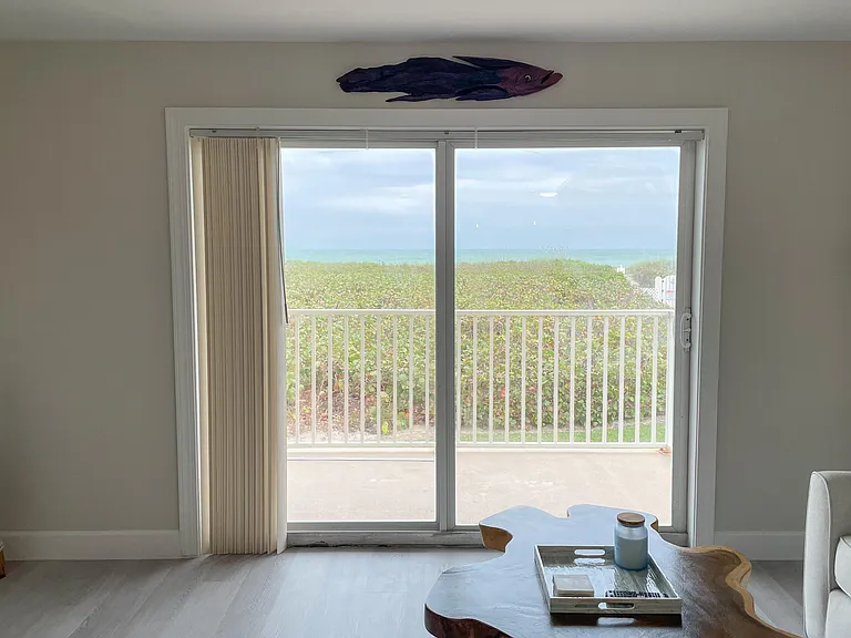 1550 S Ocean Dr #19 — Photo 10