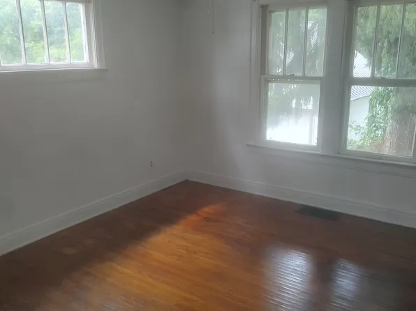 622 Cutler St #622, Meadville, PA 16335