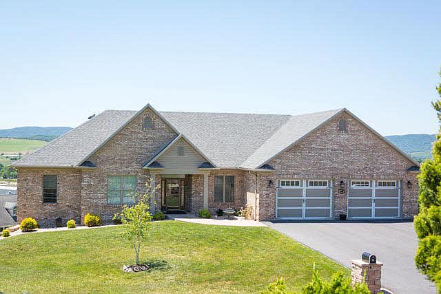 1st image of 640 Showalter Ct