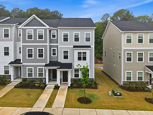 324 Hemley Trl Photo 1