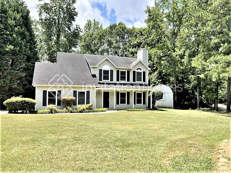 100 Pepperwood Dr — Photo 1