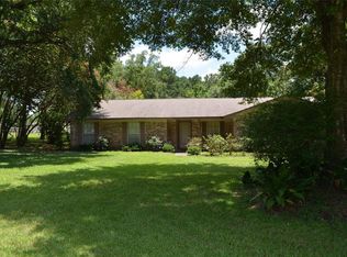 7131 Five Forks Dr, Spring, TX 77379