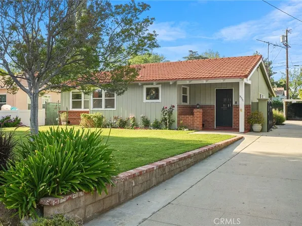 15731 Marlin Pl, Van Nuys, CA 91406