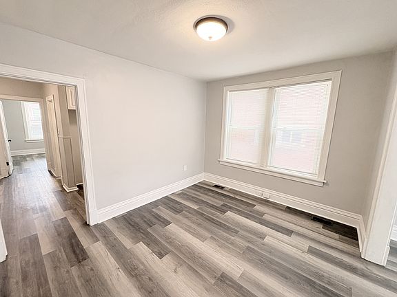 3rd image of 2837 Meramec St #1E