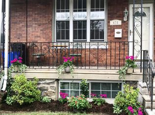 476 Hermit St, Philadelphia, PA 19128