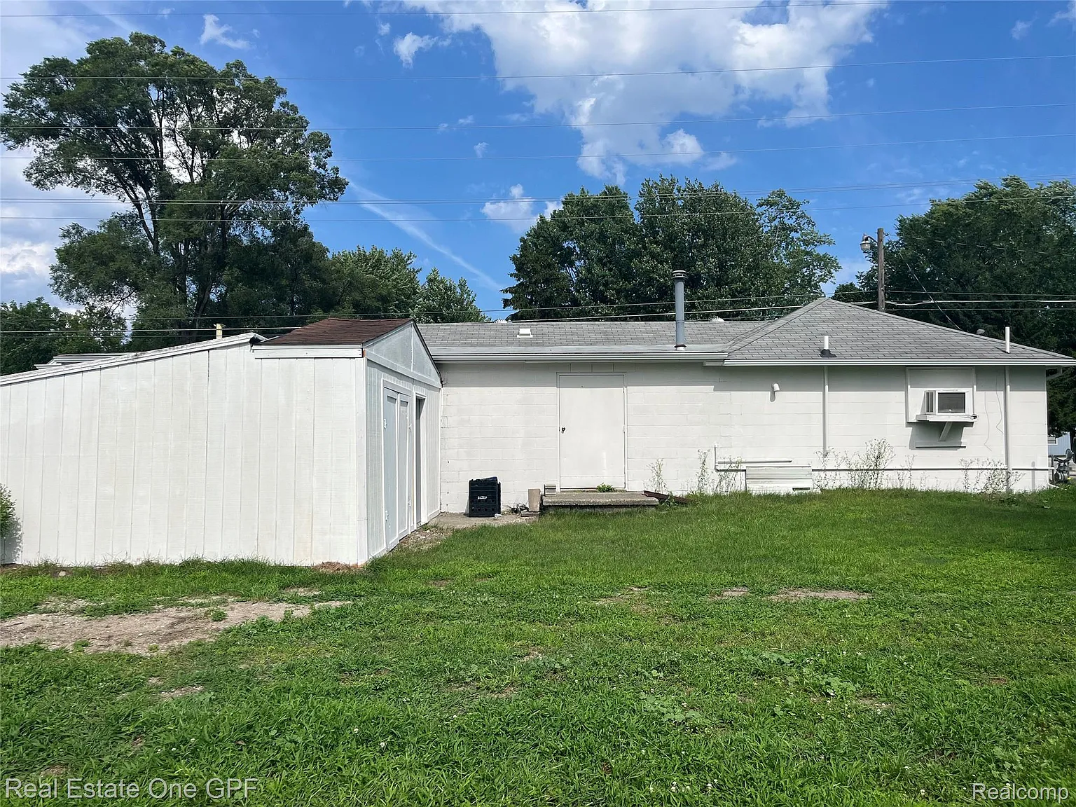 8216 Lakeshore Road - 1 — Photo 3