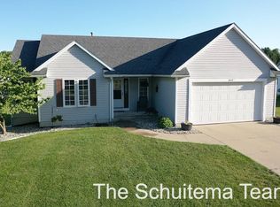 5959 Maple Bend Trl, Allendale, MI 49401