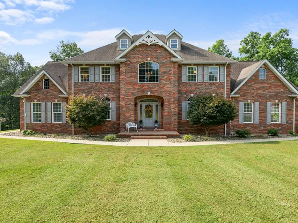 464 Oak Ridge Dr, Gallipolis, OH 45631
