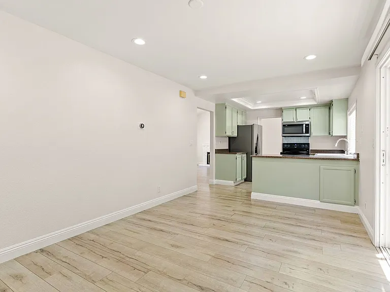 36711 Nichols Ave — Photo 7