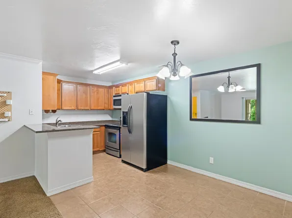 804 E Cedar Pine Ct S #31, Salt Lake City, UT 84106